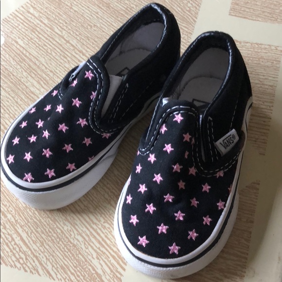 pink embroidered vans